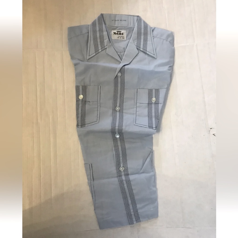 Vintage NEW 1970s KENT Short Sleeve Shirt (size 15 -15 1/2 ) Medium M - LT Blue